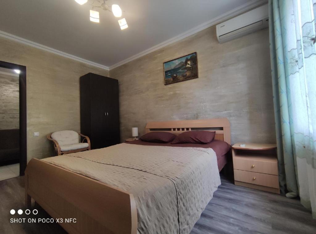 Guest House Chalet Agave Гагра Екстер'єр фото