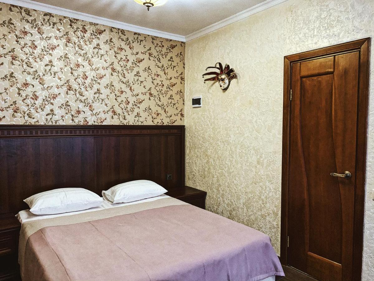 Guest House Chalet Agave Гагра Екстер'єр фото