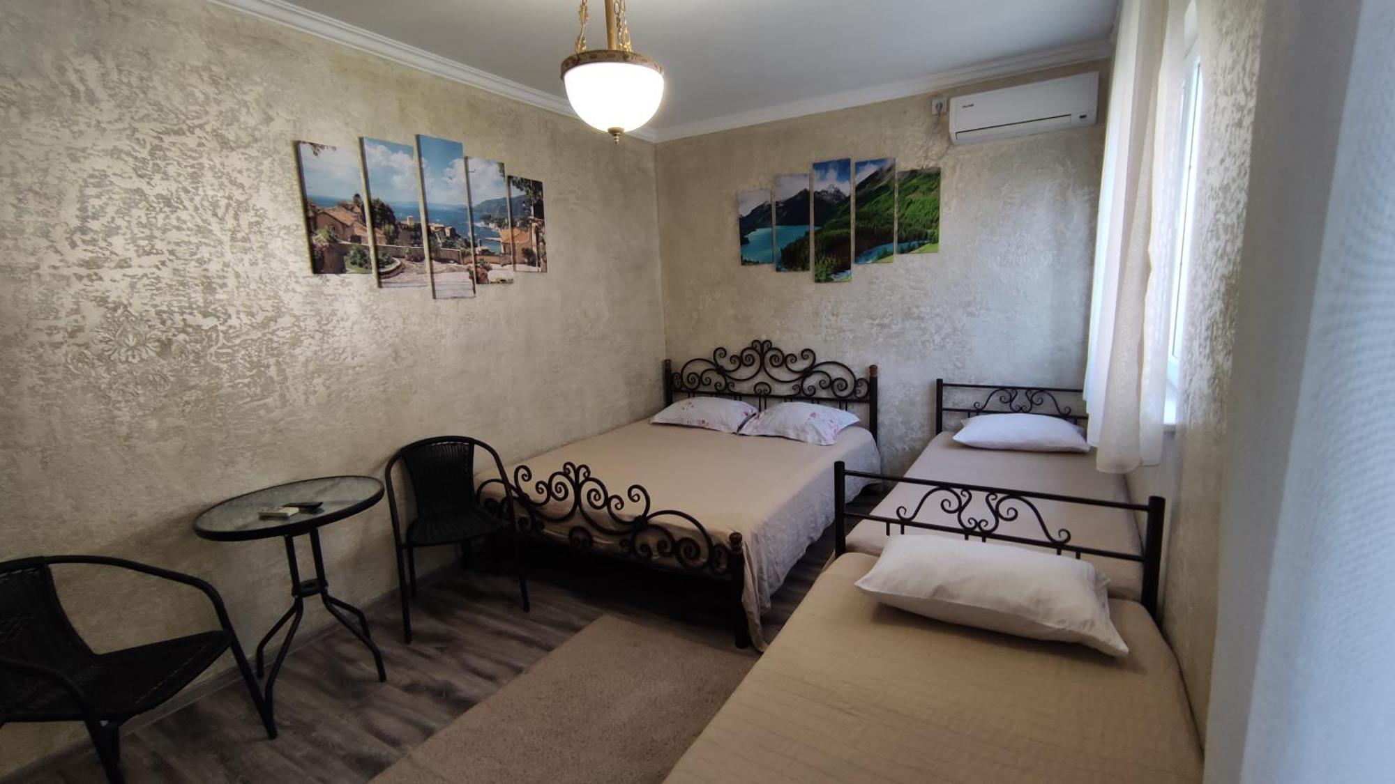 Guest House Chalet Agave Гагра Екстер'єр фото